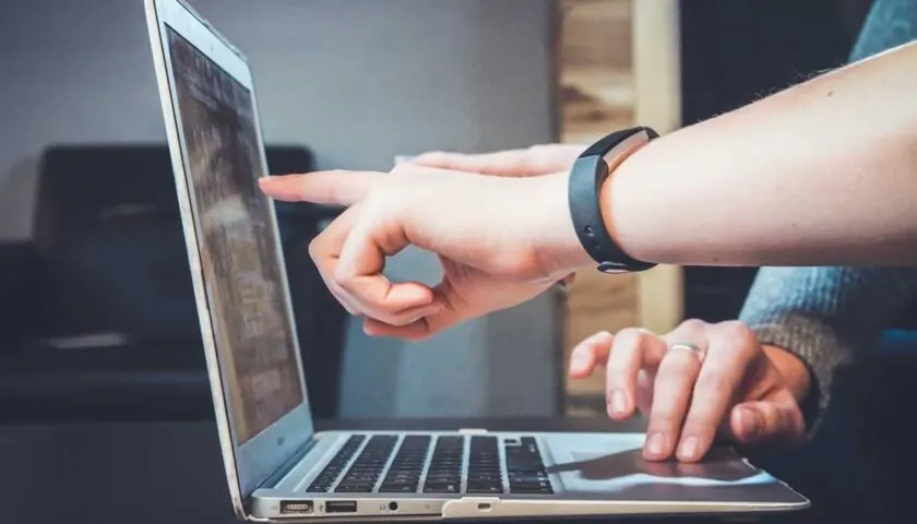 Supply Chain Management Software: 5 Tips To Implement & Key Considerations (Guest Post)